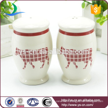 YSpp0009 Creative red calf round shape salt and pepper shaker for Europe